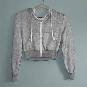 SHEIN Gray Cropped Hoodie with Cuffed Sleeves and Long Sleeves